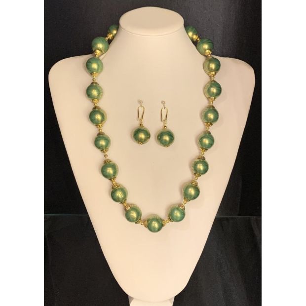 Collana e orecchini perle verdi con decorazione oro in vetro di Murano COD N-34
